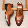 Итальянская натуральная кожа Оксфорд Обувь для Мужчин Одевалки Свадьба Мужские Броги Официальные Обувь Обувь Кружев Мужская Обувь Черный Браун