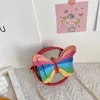 赤ちゃんガールズデザイナーハンドバッグ財布子供カラフルな蝶の手紙プリントワンショルダーバッグファッション子供カジュアルメッセンジャーバッグS1097