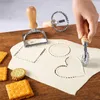 Backgebäckwerkzeuge Ravioli Briefmarken Maker Cutter Set Holzgriff Rand Runde Formen Knödel Drücken Sie Form mit Silikonteigmatte