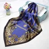Écharouf de luxe de luxe châle écharpes femmes à imprimé floral satin hijab féminin wraps 9090 cm châles carrés écharpes bandana 2204277