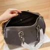 21SS Duffel Bags Travel Bag Women Sumbaged из материала из кожи два цвета Высокое количество ZZL2104301294Q