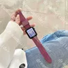 حزام مصمم الأزياء 42 مللي متر 38 مللي متر 40 مللي متر 44 مللي متر Iwatch 2 3 4 5 Watchband جلد سوار شريط ساعة يد حزام ساعة 38/40