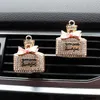 Décorations intérieures Bling Parfum Bouteille De Voiture Air Vent Clip Désodorisant Dans Auto Décor Aroma Diffuseur Ornement Accessoire Filles Cadeau