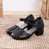Xiuteng kvinnor vävda skor sommarhandgjorda mode bekväma läderlägenheter casual sandaler zapato stor storlek