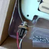 Uppgradera förtrollad SSH Guitar Pickguard Gul Mini Humbucker Pickups High Output DCR 1 Set Wiring Harness