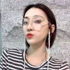 2022 공장 플랫 미러 스타의 공장 도매 고품질 진주 체인 상자 ​​선글라스