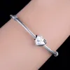 La serie della mamma serie 925 in argento sterling ha inciso fortunato a farti avere mamma perline cardiache adatta il braccialetto originale Pandora Charms Bracciale gioielli