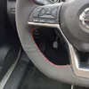 Nissan rogue 2017-2021 / Nissan altima 2019-2021 nouveau volant en fibre de carbone et daim noir manchon de couture à la main