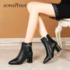 SOPHITINA winter warm ankle boots woman black genuine leather pointed toe high square heel zipper short boots shoe PO904 210513