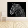 Semplice cavallo da tiro in bianco e nero immagine animale arte per soggiorno decorazione della parete di casa poster stampato su tela