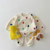 子供服春秋2021年赤ちゃん男の子服セット韓国の女の子のドレスの素敵な風船プリント双子の服装セット