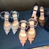 Sandales des femmes de la créatrice, bonne qualité, capuchon d'orteil, orteil pointu, talon, mode, luxe, beauté, 9,5 cm matériau en mailles de fête avec talon extraterrestre