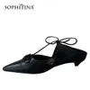 Sophitina Fashion Cover Toe Kvinnor Sandaler Äkta läder Spetsade Toe Skor TPR Non-Slip Outer Tofflor Vild Kvinna Skor AO772 210513