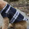 ファッションペットシャツの夏の古典的な格子縞の犬のアパレル服は小さなフレンチブルドッグの子犬Tシャツの衣装