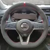 NISSAN RUGE 2017-2021 / NISSAN ALTIMA 2019-2021 Nieuwe koolstofvezel en zwarte suède stuurwiel hand naaiende mouw