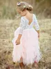 Bellissimi abiti da ragazza di fiore in pizzo per matrimonio con scollo a V, maniche lunghe a 3/4, lunghezza alla caviglia, abito da comunione