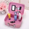 M Cas de train de maquillage Marque Petits articles de toilette simples et mignons portables Boîte de rangement portable 5Color haute qualité