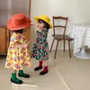 Vintage meisjes bloemen print jurk voor peuter Koreaanse ins Peter Pan Collar A-lijn zomer katoenen kleding 210529