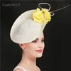 Geizige Brimhüte Wunderschöne Frauen großer Kopfstück formelle Kleidung Hochzeit Fedora Mütze Blume Fashion Fasinator Hut handgefertigt Anlass Milli1257312