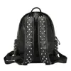 Casual Homme Sac à dos Sac à bandoulière Sac à bandoulière Crocodile Rivets Grand sac à dos pour hommes 13 "Ordinateur portable Rucksack Schoolbag 2021