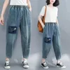 Vår sommarkonst Stil Kvinnor Elastisk Midja Lösa Casual Jeans Vintage Broderi Bomull Denim Harem Byxor V310 210512