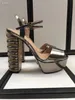 Luxus-Designer-Damen-Flachsandale aus Kristall-Kalbsleder, offene Spitze, Perlenschnalle, Plattformen, lässige Schuhe mit dicken Sohlen, Damen-Plattform-Sandale, Originalverpackung