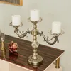 Candle Holdersの結婚式の北欧の燭台モダンなガラスの高級ロマンチックなディナーシャンデリアBougeoirテーブルデコレーションED50ZT