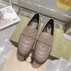 Tasarımcı Kadın Loafer'lar Lüks Marka Rahat Ayakkabılar Princetown Metal Çift G Lggo Retro Moda Klasik Yüksek Kaliteli Inek Derisi Açık Katır Kutusu EUR 35-40