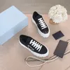 Fashion Women Dress Shoes Flat Low Top Top Business Business Top Quality Trainer Comfort Casual Canvas Sneaker