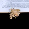 High End Jewelry Lady Broche Ocidental Antigo Beleza Cabeça Ladybug Pearl Inlay Mulher Broche Heavy Craft