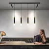 Jadalnia Lampy żyrandolowe Trzy LED Prosta Nowoczesna Kasa Bar Lekki Luksusowy Stół Z Spotlight Nordic Minimalist