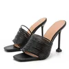 Sexiga tofflor för kvinnor med högklackade skor med tunn bälteskombination Solida sommarsandaler med hög klack 35-42