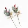 Simulação de decoração de árvores para newchristmas Cedar Butries Bouquet Decor de casa Ornamentos Ormosia Bouquets Diy Garland Pine LLE9083