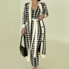 High Quality Korean Houndstooth Sweater Suits Fashion Vintage Long Knitted Cardigan Coat + Vest Dress Female 2 Piece Set 210514