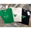Orijinal BV Yeşil Üçgen Mektup Baskılı Kısa Kollu T-Shirt Kadın Gevşek Tasarım Azınlık Moda Izaltma Çok Yönlü Üst