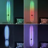 Lampada da parete Minimalismo Creativo RGB Colore moderno Telecomando Luce domestica Soggiorno Decorazione Lampade Illuminazione camera da letto a LED