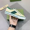 Designer Luxury Casual Shoes White Mesh Green and Red Web Lace-Up Mens Women Shoe Tennis 1977 Low Top Sneaker med original Box