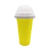 簡単なDIYスムージータンブラーカップストローマジックピンチメーカートラベルキャンプポータブルシリコンサンドアイスクリームスラッシュ