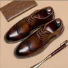 Scarpe eleganti da uomo Pelle di coccodrillo Vera pelle Fatte a mano Punta a punta Stringate Eleganti scarpe derby nuove di alta qualità DA08