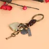 Porte-clés Heart Lock Cuir Alliage Charms Chaîne clé Porte-bague Pendentif Bijoux pour voiture ou Pandent Hommes Femmes Keychain