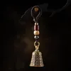 キーチェーン銅グアンインハートスートラベルカーキーハンギングジュエリービンテージブラスキーチェーンペンダントラッキー仏教の装飾