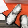 Zwarte hoge kwaliteit lederen damesschoenen mode ronde hoofd dikke hak casual schoenen sexy en elegante ontwerp damesschoen