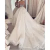 魅力的なレースAラインのウェディングドレス真珠のビーズブライダルウェディングガウン2022ローブデマリエイシアー長袖カスタムメイドの花嫁のドレスプラスサイズ
