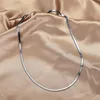 Hängsmycke Halsband 3mm Kvinnor Snake Chain Choker Halsband Rostfritt Stål Guld Silver Färg Flat Sillbone Chokers Link för Girls Smycken D