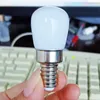 4 pcs LED Geladeira Lâmpada E14 3W Refrigerador Bulbos de milho AC 220V LEDs Lâmpada Branco Warmwhite SMD2835 Substitua luzes de halogênio