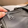 Designerväskor Nya män Luxury Designer Duffle Bag Kvinnor Högkvalitativ Canvas Travel Duffle Bags Brand Bagage Handväskor Travel Bag Stor kapacitet Sportväska 2021
