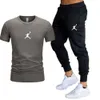 2021 Masculinos Casuais Verão Tracksuits Roupas Sportswear Two-Peça T-shirt Marca Basquete Running Sportwear Fitness Sweatshirt Calças