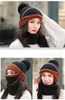 Stofdichte hoeden vrouwelijke warme gebreide wol cap dames winter mutsen fluwelen dikke bib masker skullies muts hoed fietsen caps maskers