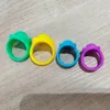 Anello da dito in silicone sensoriale Push Bubble Toy Anelli di colore caramella Giocattoli regalo di Natale per bambini Wholea39a243551307