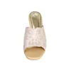 Hausschuhe PQECFS Große Größe 32-46 Hohe Qualität 2021 Sommer Mode Frauen Süße Feste Ausschnitte Fersen Sandalen 2 Farben
